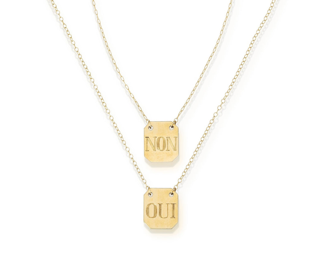 OUI/NON SCAPULAR NECKLACE