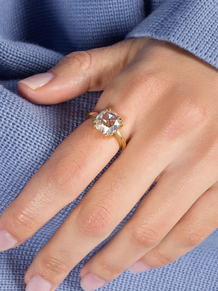 ROSE CUT RING