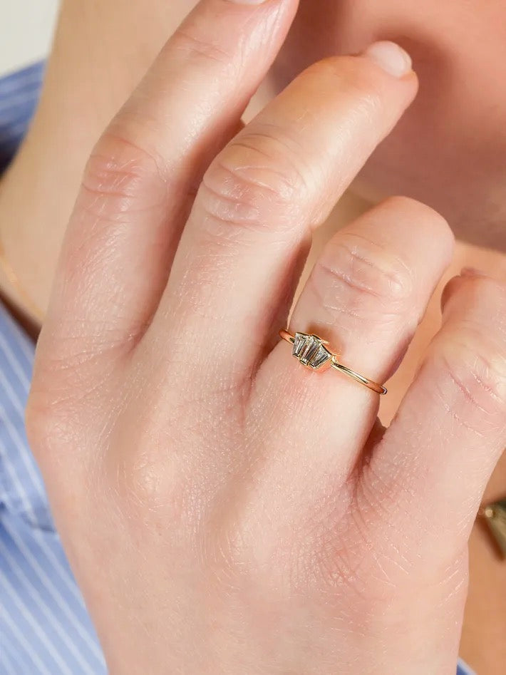 BAGUETTE PINKY RING | 14k GOLD & DIAMONDS