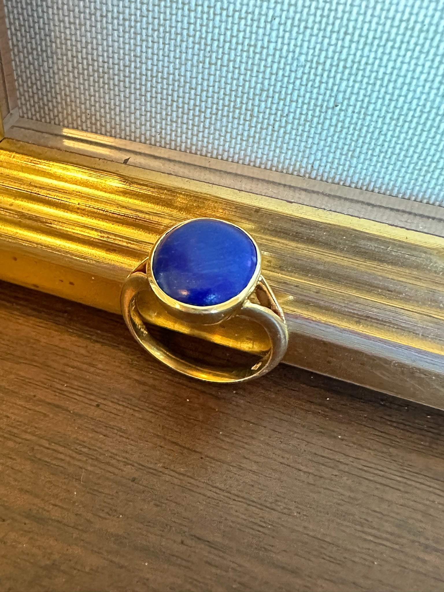 VINTAGE SPLIT SHANK LAPIS RING