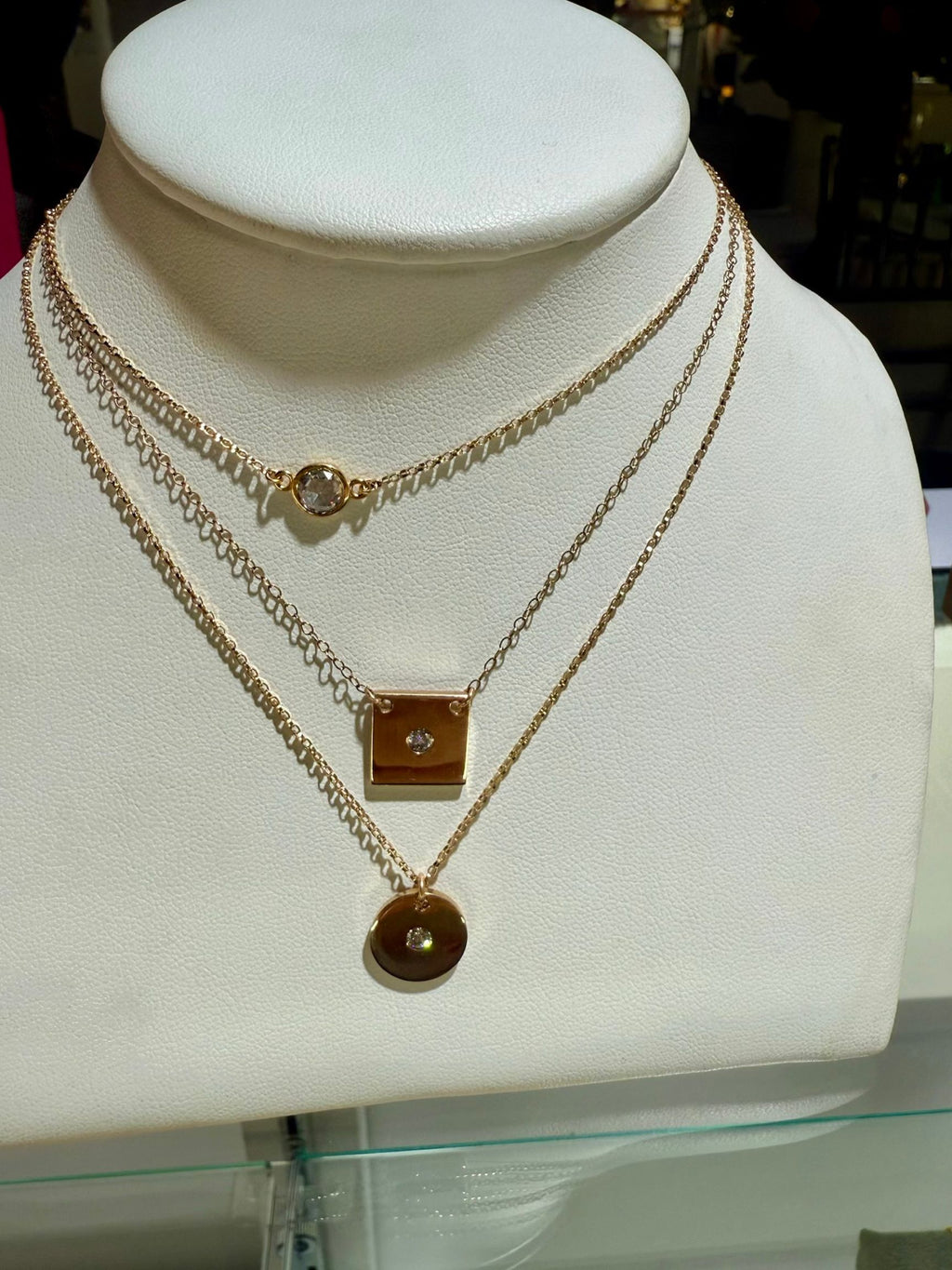 ROSE CUT NECKLACE