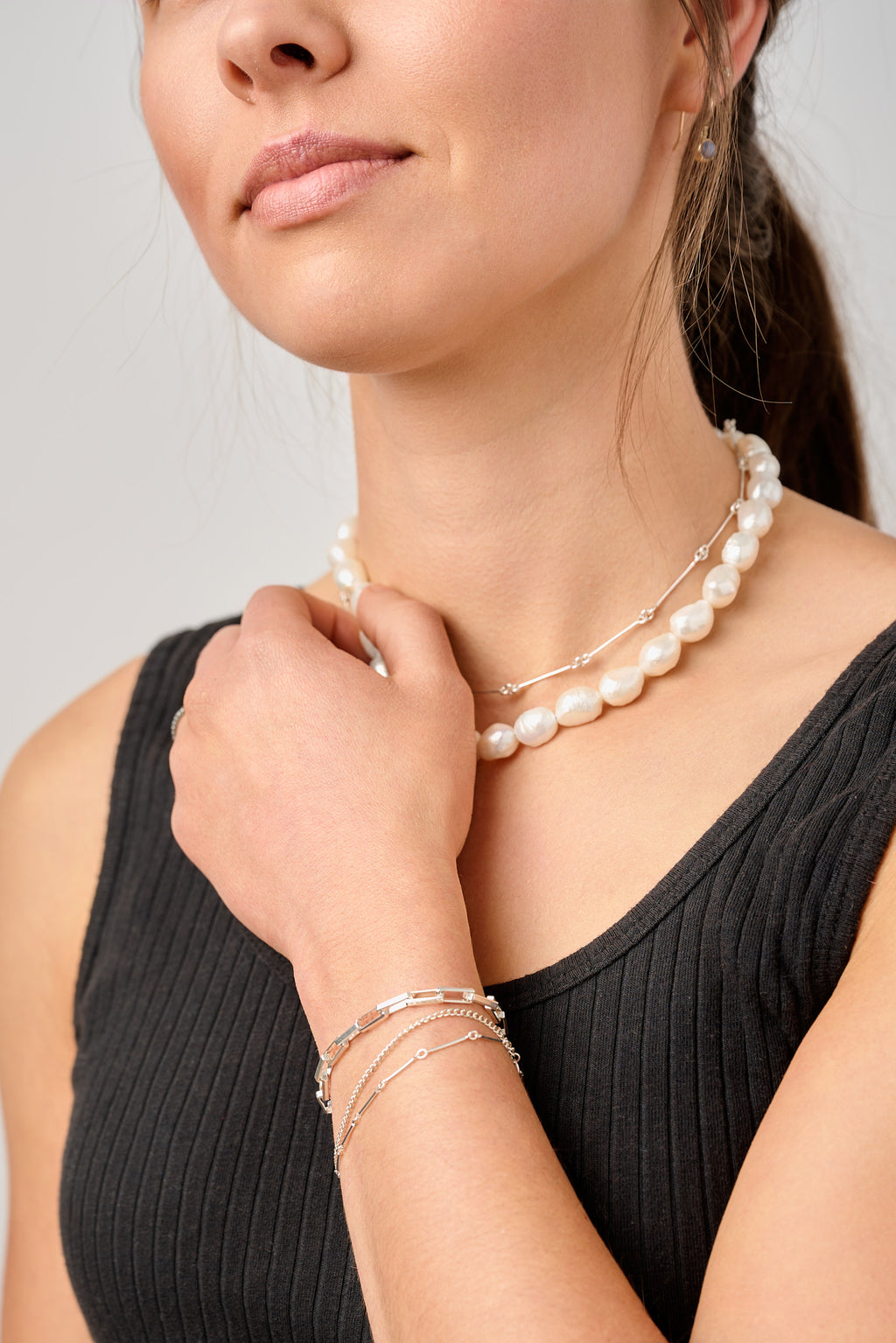 FRESHWATER PEARL NECKLACE