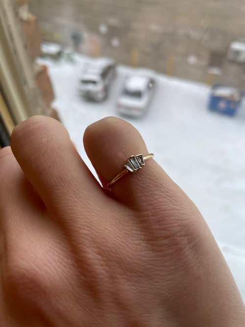 BAGUETTE PINKY RING | 14k GOLD & DIAMONDS